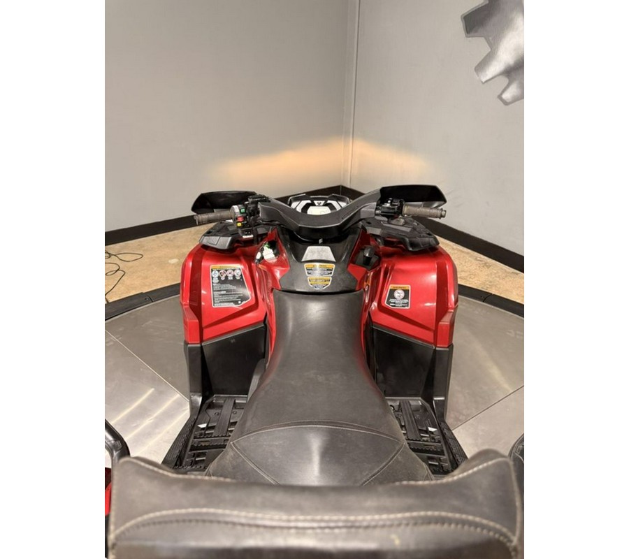 2018 Can-Am® Outlander™ MAX XT™ 650 Intense Red