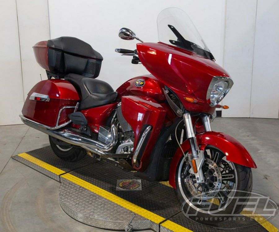 2012 Victory Motorcycles Cross Country Tour