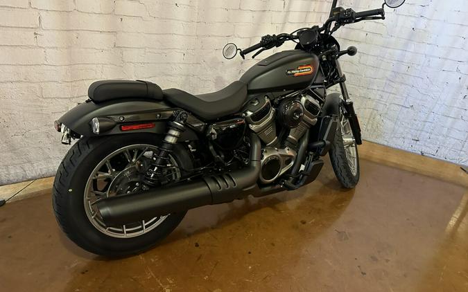 2023 Harley-Davidson Nightster™ Special RH975S Black Denim