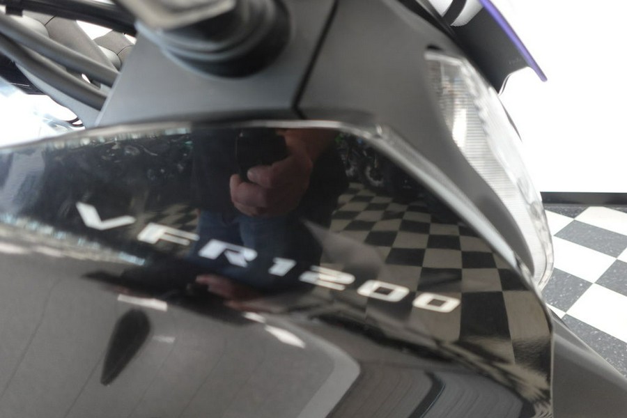 2016 Honda® VFR1200X