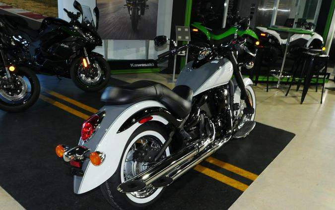 2024 Kawasaki Vulcan® 900 Classic