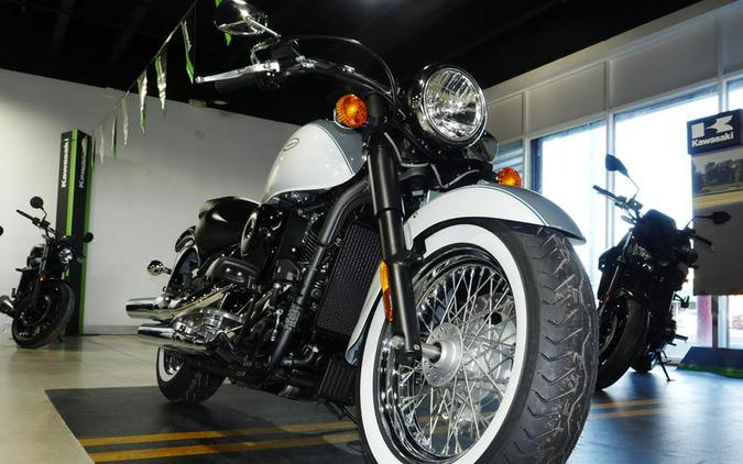 2024 Kawasaki Vulcan® 900 Classic