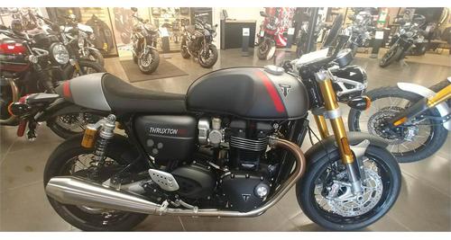 2020 Triumph Thruxton RS Review (17 Fast Facts)