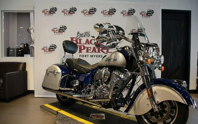 2017 Indian Springfield , BL SAPPHIRESTAR SILVER, 49ST