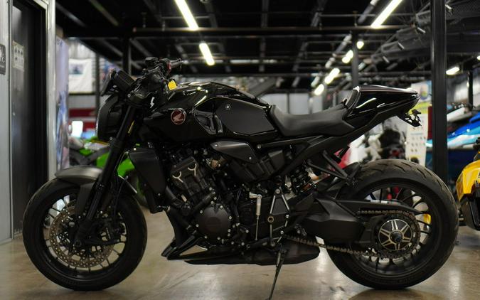 2021 Honda® CB1000R Black Edition