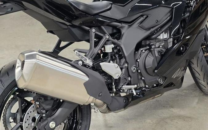 2026 Kawasaki Ninja® ZX™-4R ABS
