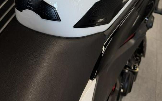 2026 Kawasaki Z500 SE ABS