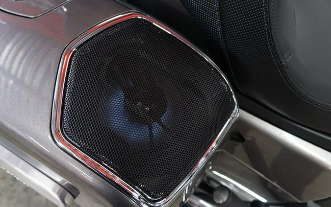 2025 Indian Chieftain Powerplus Limited W/Powerband Audio Hea