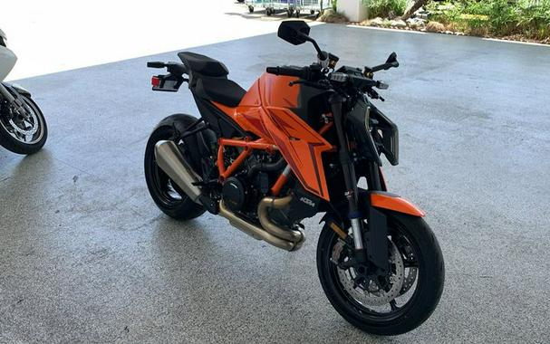 2024 KTM 1390 SUPER DUKE R EVO