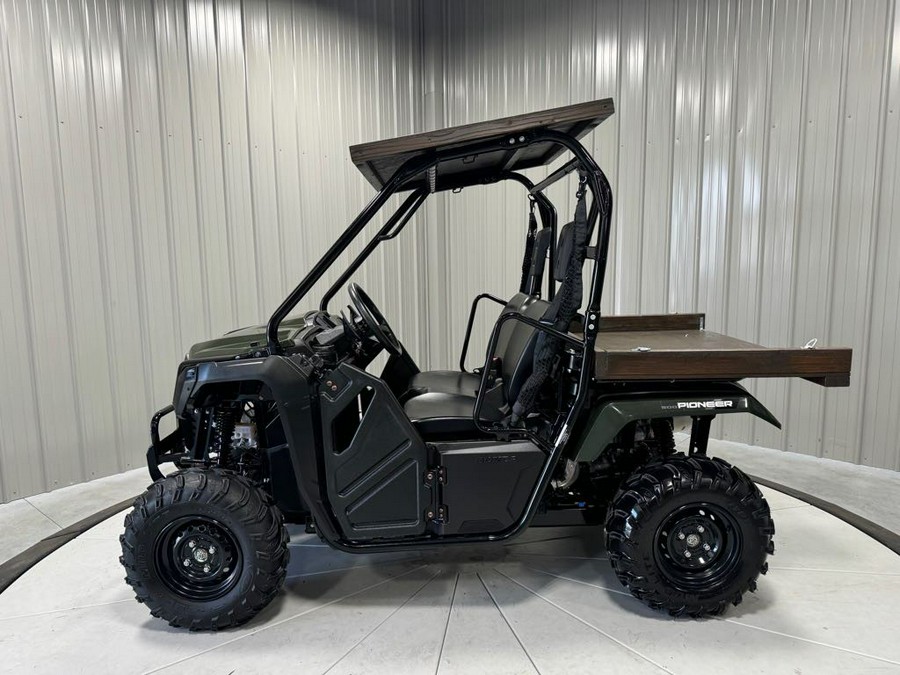 2023 Honda Pioneer 500 * ONLY 88 Miles *