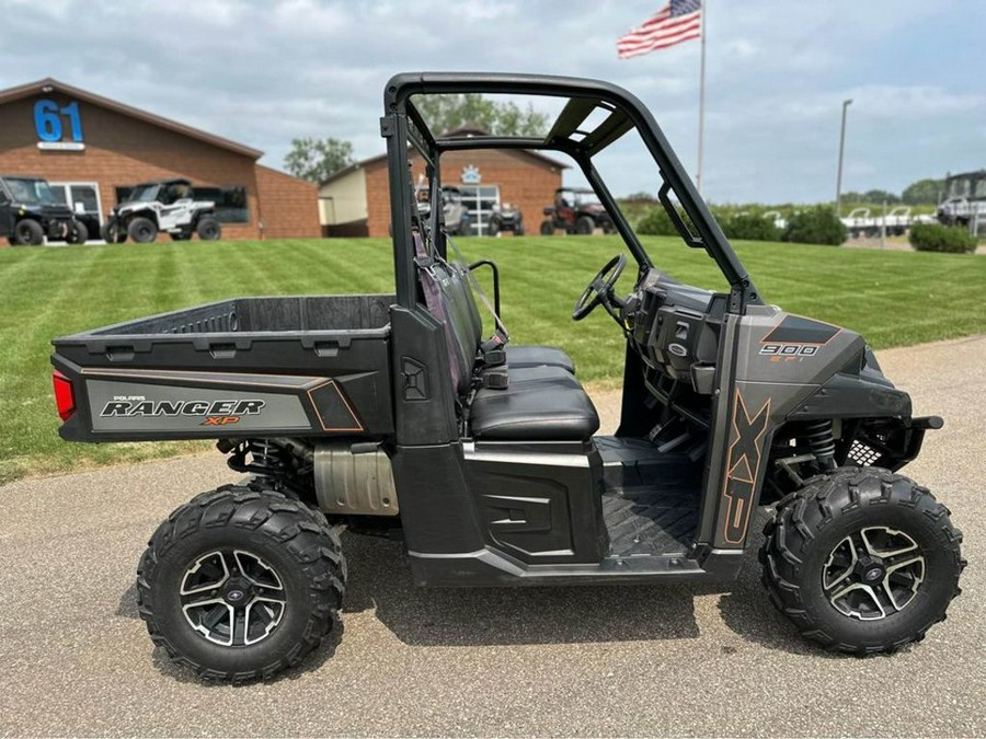 2014 Polaris® Ranger® XP 900 EPS Titanium Matte Metallic LE