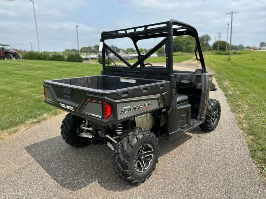 2014 Polaris® Ranger® XP 900 EPS Titanium Matte Metallic LE