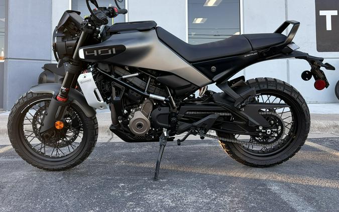 2024 Husqvarna Svartpilen 401