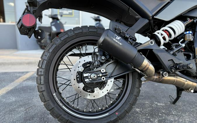 2024 Husqvarna Svartpilen 401