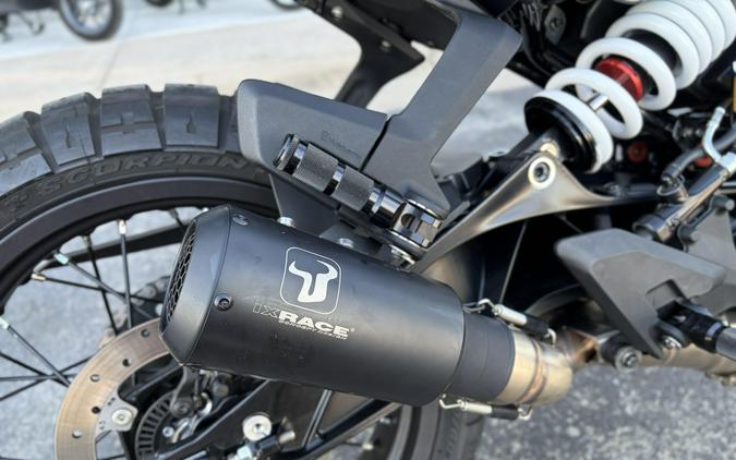 2024 Husqvarna Svartpilen 401