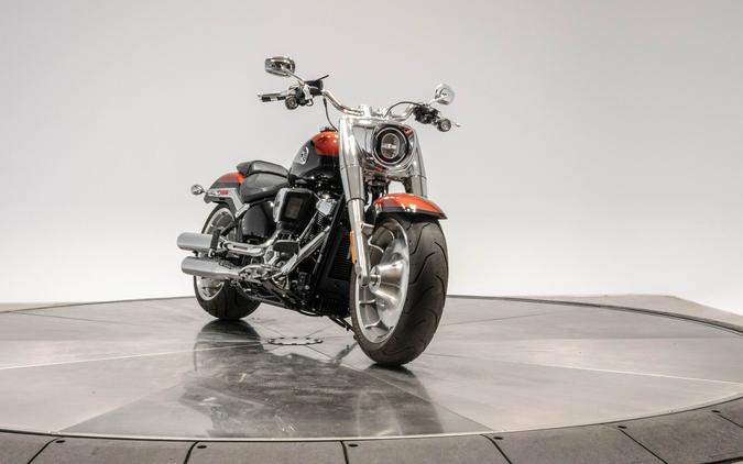 2025 HARLEY-DAVIDSON FLFB FAT BOY in Whiskey Fire/ Vivid Black