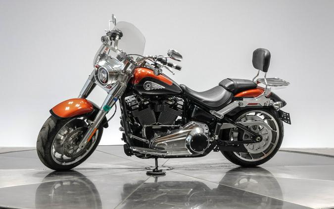 2025 HARLEY-DAVIDSON FLFB FAT BOY in Whiskey Fire/ Vivid Black