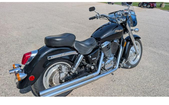2005 Shadow 1100 Sabre - Honda