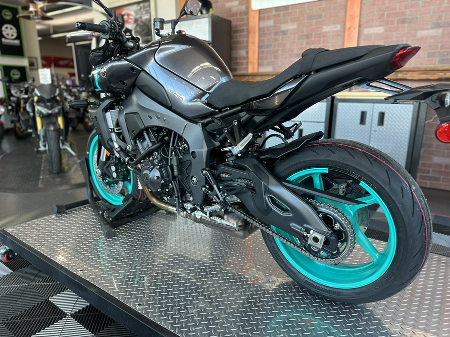 2024 Yamaha MT 10