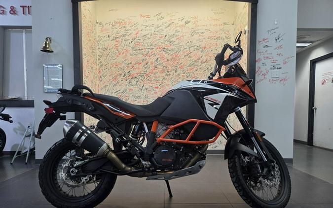 2019 KTM Adventure 1090 R