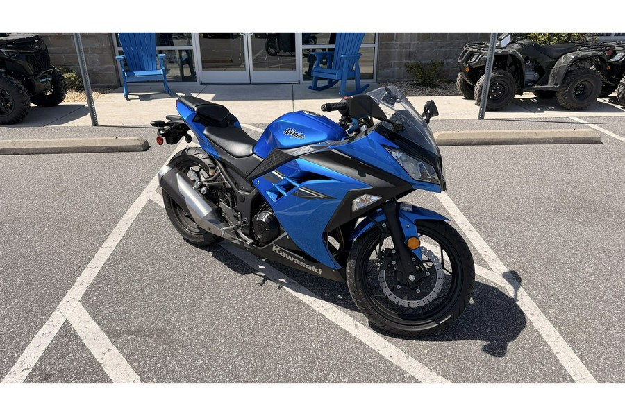 2017 Ninja 300 ABS - Kawasaki