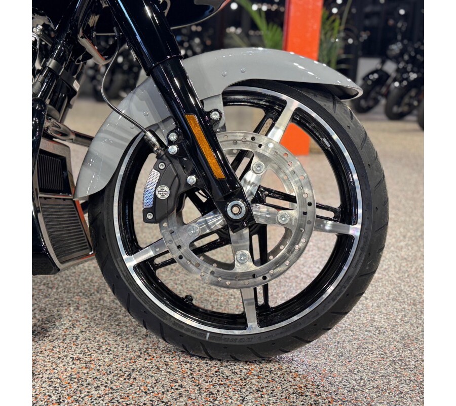 FLTRX 2026 Road Glide