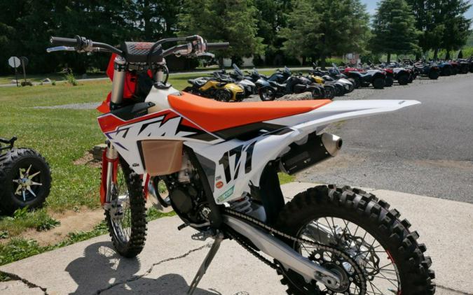 2023 KTM XC 300