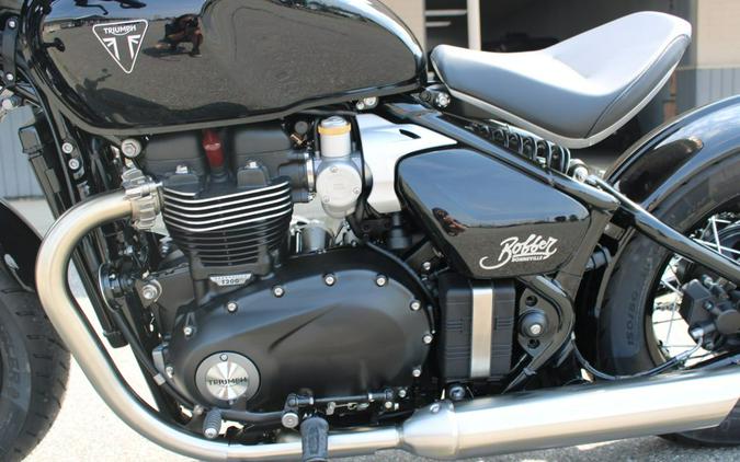2026 TRIUMPH BONNEVILLE BOBBER