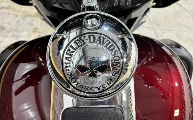 2015 Harley-Davidson® FLHTKL - Ultra Limited Low