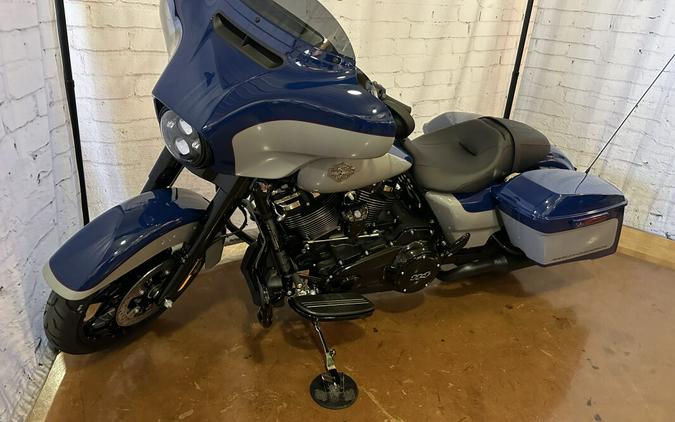 2023 Harley-Davidson Street Glide Special FLHXS Billiard Blue/Billiard Gray