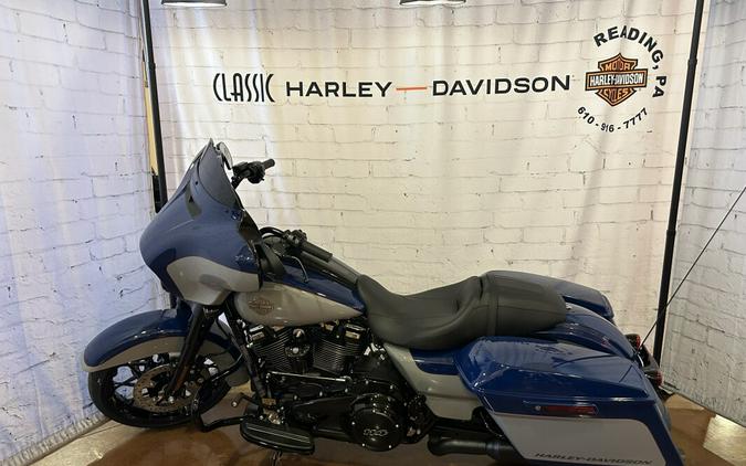 2023 Harley-Davidson Street Glide Special FLHXS Billiard Blue/Billiard Gray