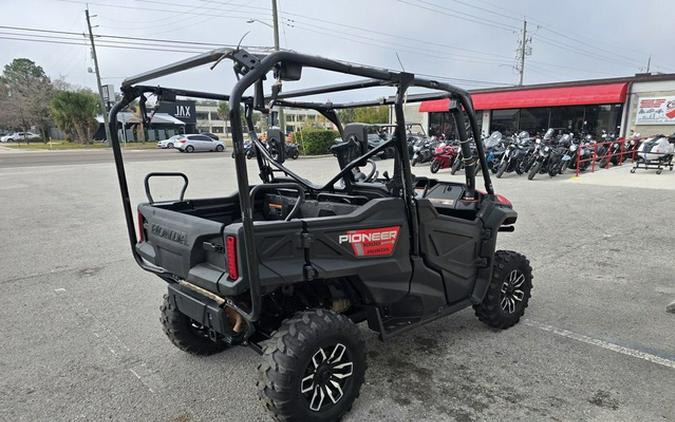 2023 Honda Pioneer 1000-5