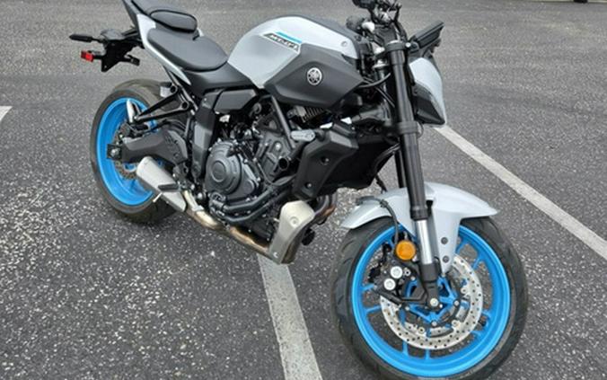 2025 Yamaha MT 07