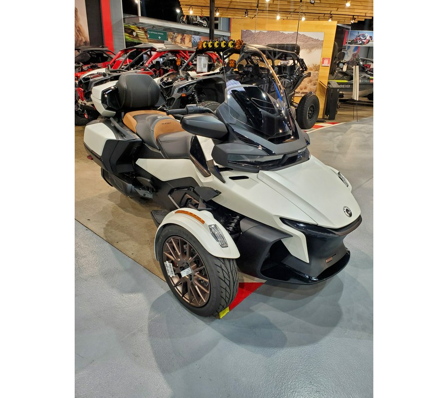 2024 Can-am SPYDER RT SEA-TO-SKY (SE6)