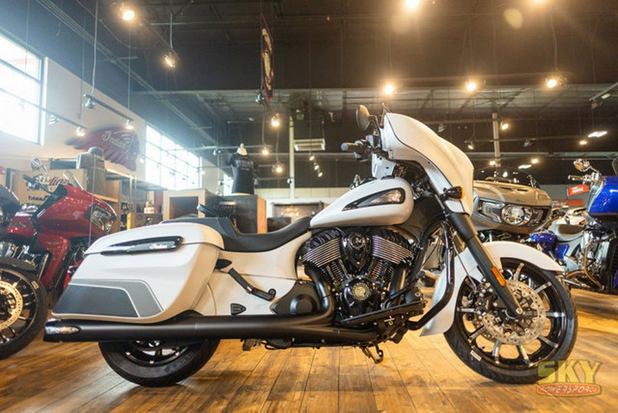 2024 Indian Chieftain Dark Horse Ghost White Metallic Smoke