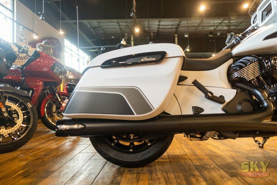 2024 Indian Chieftain Dark Horse Ghost White Metallic Smoke