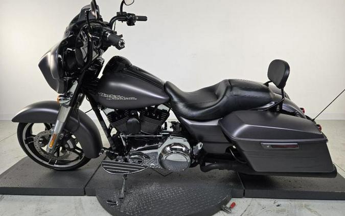 2016 Harley-Davidson® FLHXS - Street Glide® Special