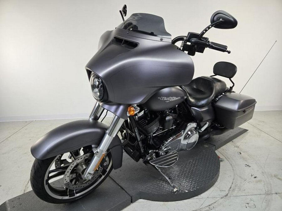 2016 Harley-Davidson® FLHXS - Street Glide® Special