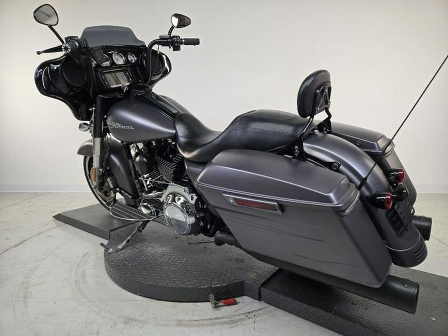 2016 Harley-Davidson® FLHXS - Street Glide® Special
