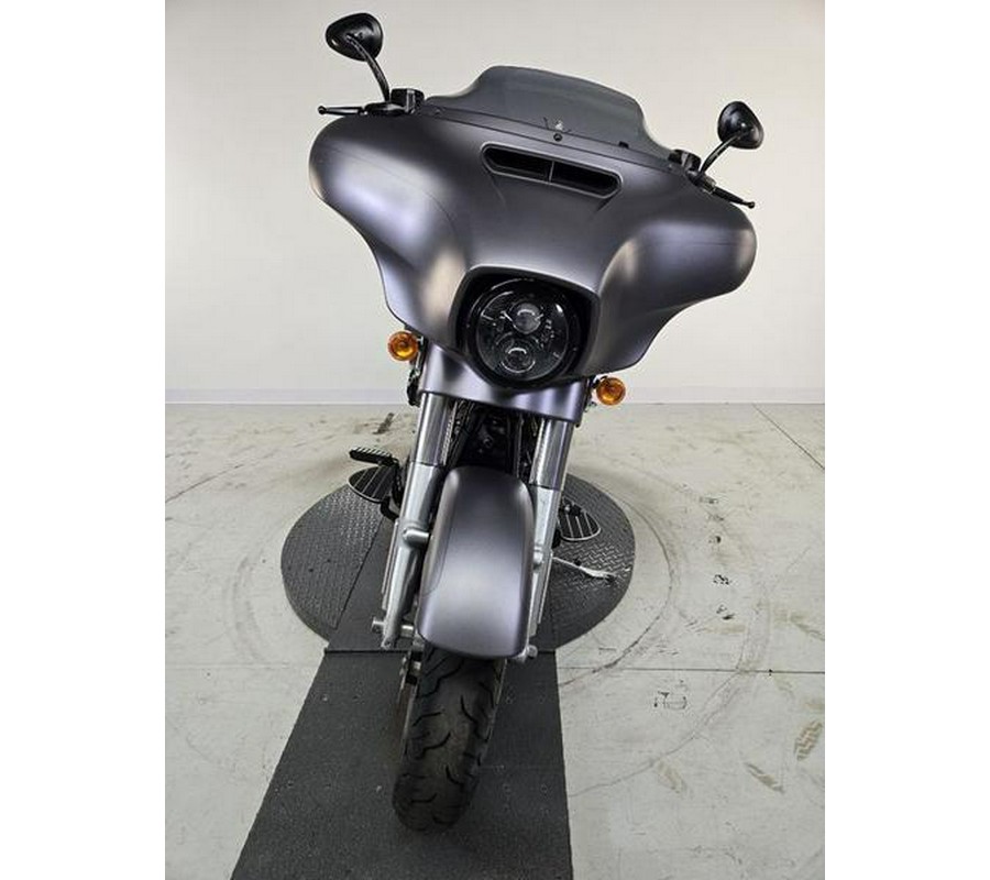 2016 Harley-Davidson® FLHXS - Street Glide® Special