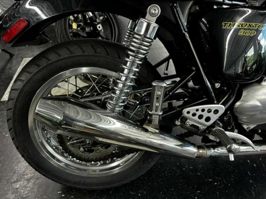 2015 Triumph Thruxton Standard
