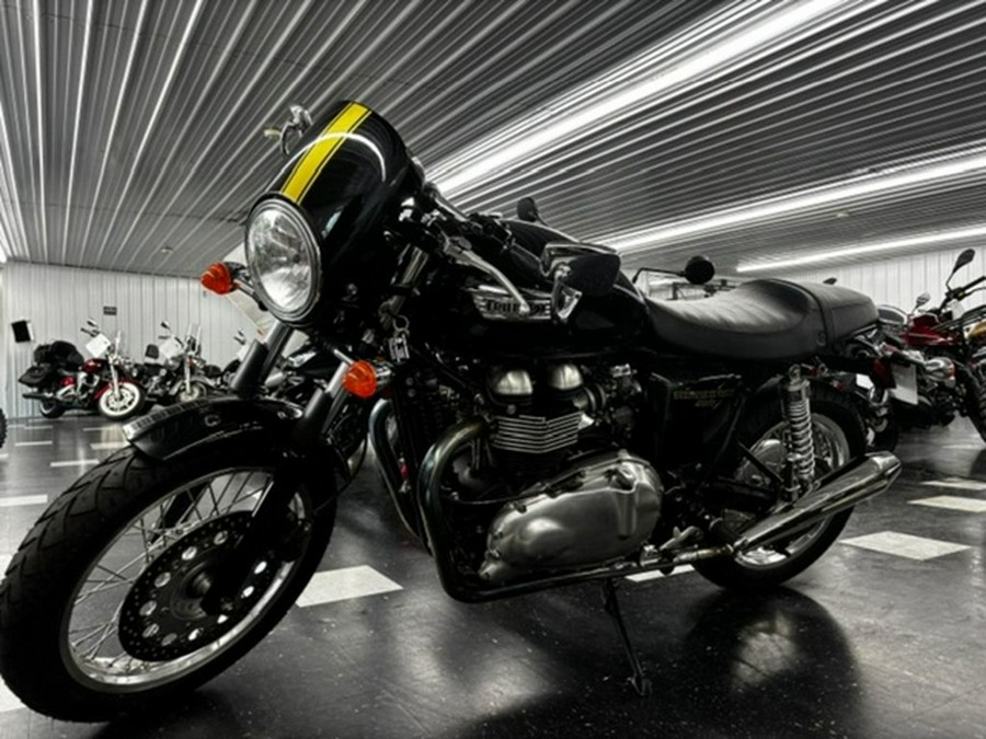 2015 Triumph Thruxton Standard
