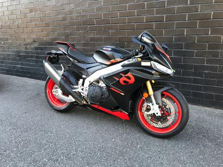 2023 Aprilia RSV4 1100