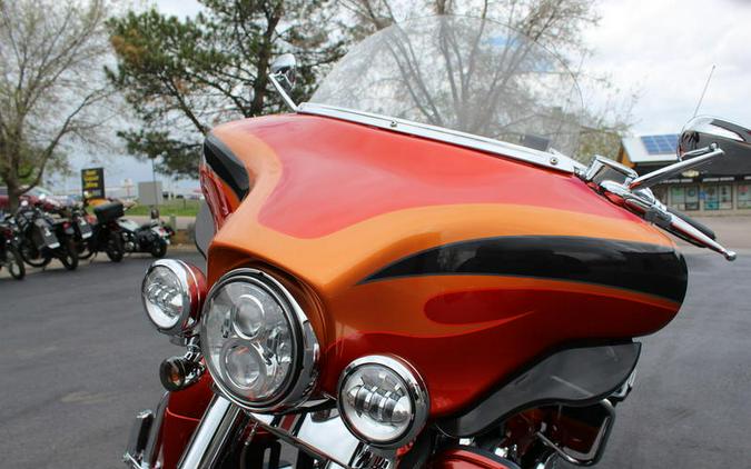 2013 Harley-Davidson® FLHTCUSE8 - CVO™ Ultra Classic® Electra Glide®