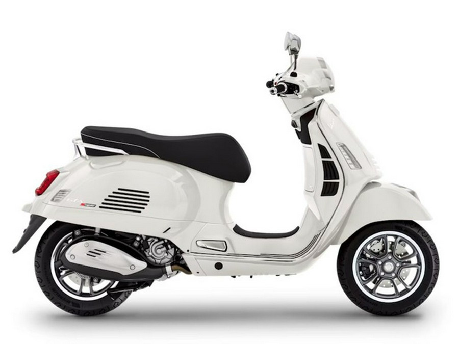 2025 Vespa GTS 310 Super