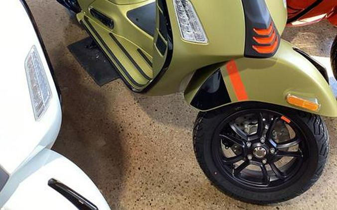 2024 Vespa GTS SUPERSPORT 300
