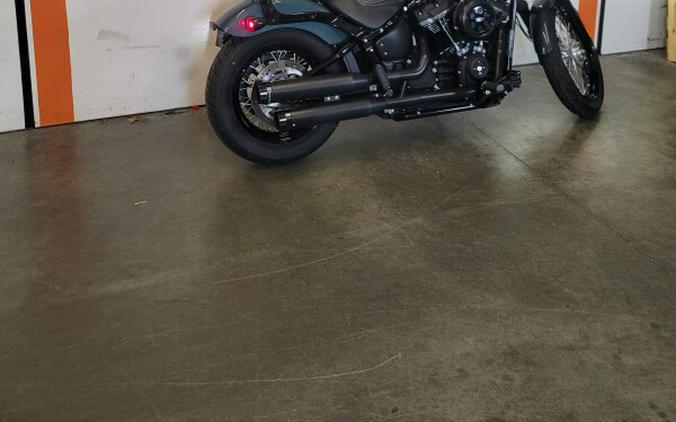 2020 Harley-Davidson® Street Bob® Spruce FXBB