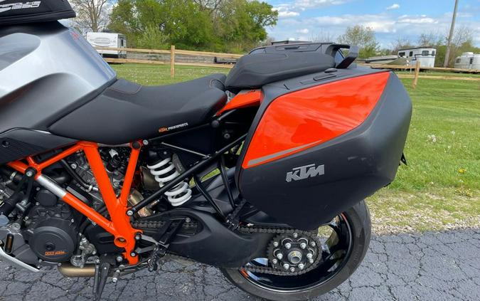 2017 1290 SUPER DUKE GT - ORANGE/BLACK - KTM