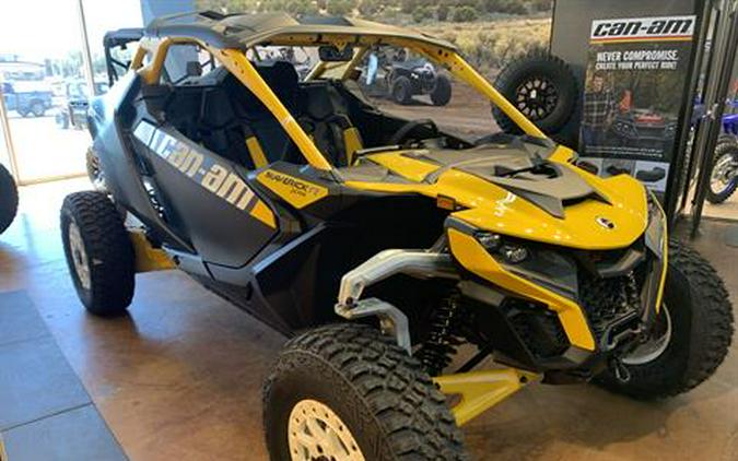 2024 Can-Am Maverick R X RS with Smart-Shox 999T DCT