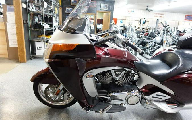 2009 Victory Vision Tour Premium